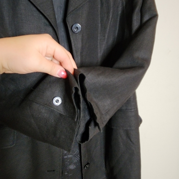 Focus 2000 linen rayon black long blazer.  Women's size 8. - Picture 6 of 15